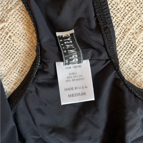 Low cut Black Swimsuit - Picture 4 of 4